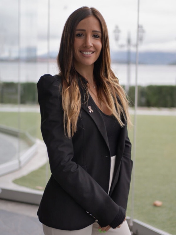 Manon Dibatista · portrait